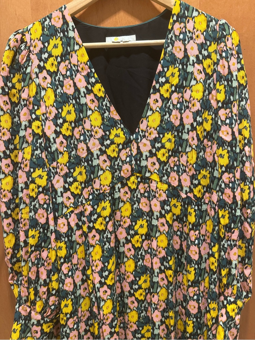Boden 12 Floral Maxi Long Sleeve Tea Dress Boho Flowy Feminine Preppy V Neck - Picture 5 of 13